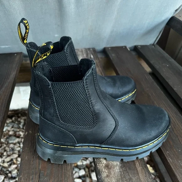 New Doc martens embury boot size 5 L, 4 M, EU 36. - Picture 1 of 2